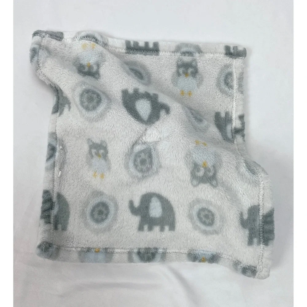 Blankets & Beyond Blue Elephant Plush Lovey Blanket Baby